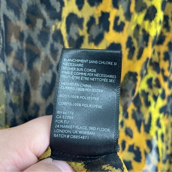 Urban outfitters leopard cheetah‎ animal print button front cropped shirt M - Picture 8 of 8